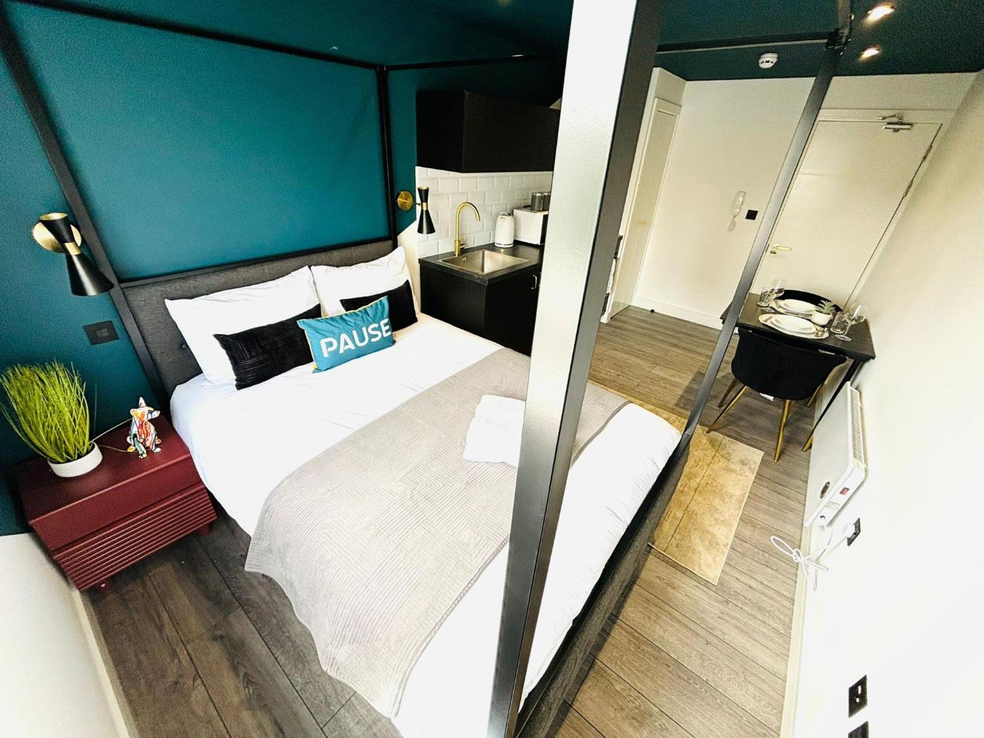 London 31 Central Studio, Ideal For Tourists Top Locations Екстериор снимка